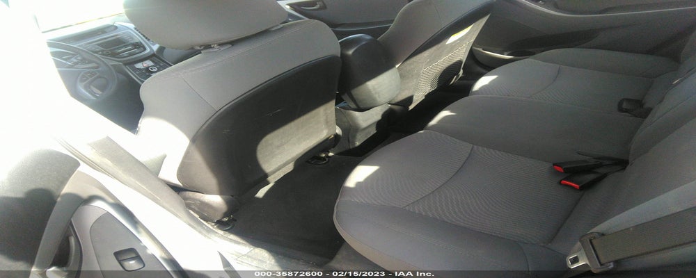 5NPDH4AE0GH718513 2016 HYUNDAI ELANTRA photo no. 8