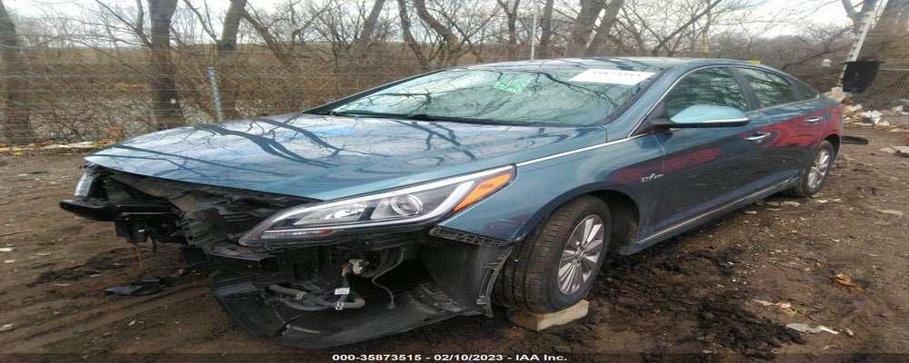 KMHE24L15GA015413 2016 HYUNDAI SONATA HYBRID photo no. 2