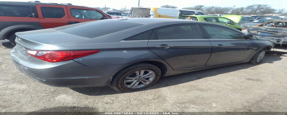 5NPEB4AC8DH795520 2013 HYUNDAI SONATA photo no. 4