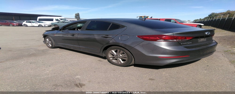 KMHD84LF2JU452099 2018 HYUNDAI ELANTRA photo no. 3