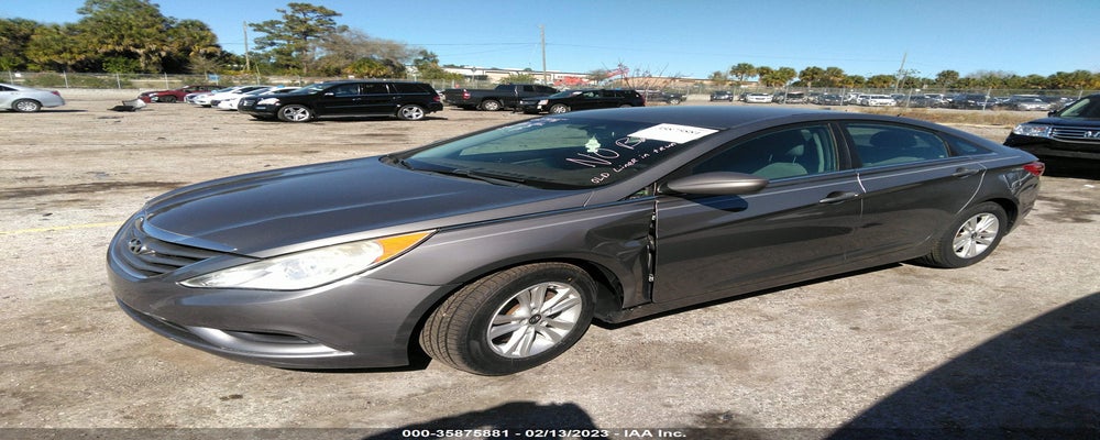 5NPEB4AC4CH379883 2012 HYUNDAI SONATA photo no. 2