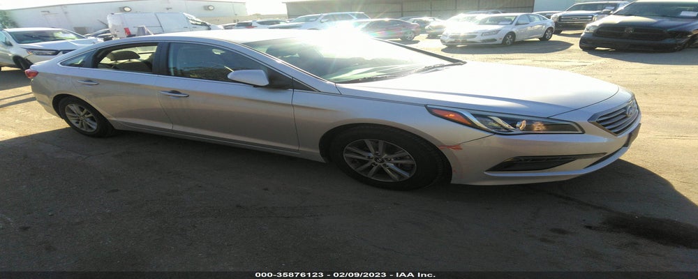 5NPE24AFXFH120359 2015 HYUNDAI SONATA photo no. 1
