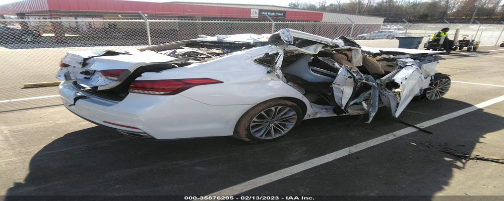 KMHGN4JE2GU113724 2016 HYUNDAI GENESIS photo no. 4
