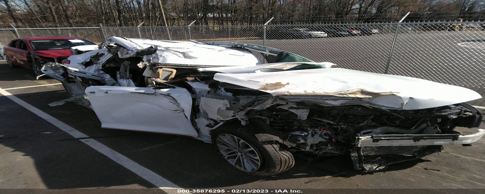 KMHGN4JE2GU113724 2016 HYUNDAI GENESIS photo no. 6