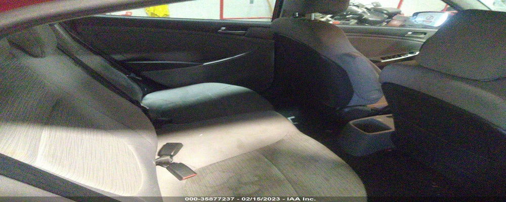 KMHCT4AE0HU206425 2017 HYUNDAI ACCENT photo no. 8