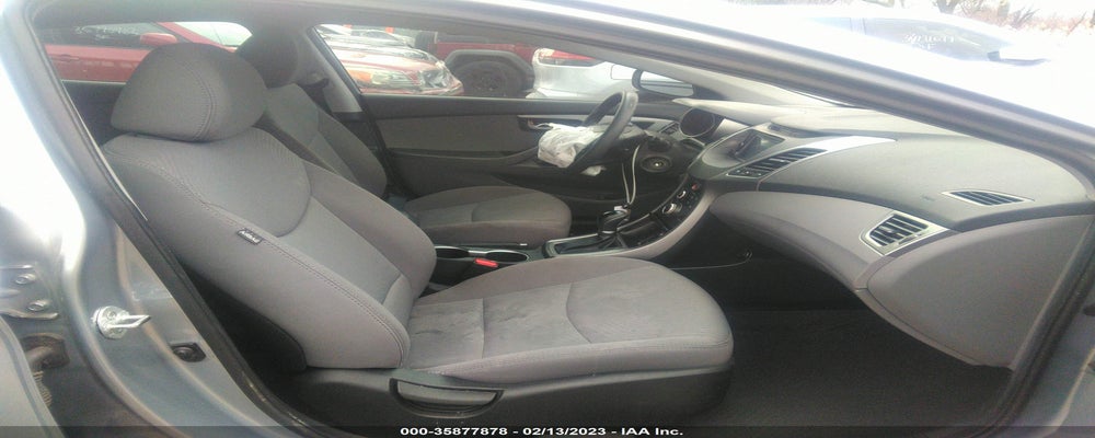 5NPDH4AE7GH684182 2016 HYUNDAI ELANTRA photo no. 5