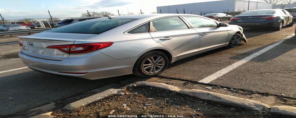 5NPE24AF5GH410526 2016 HYUNDAI SONATA photo no. 4