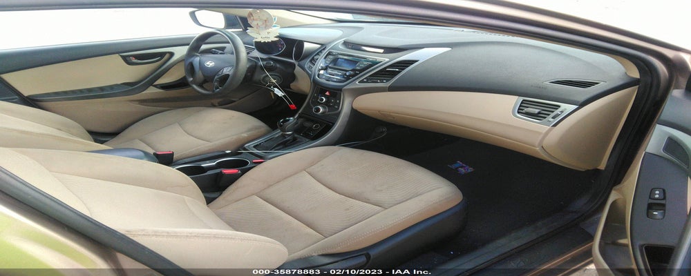 5NPDH4AE4GH786071 2016 HYUNDAI ELANTRA photo no. 5