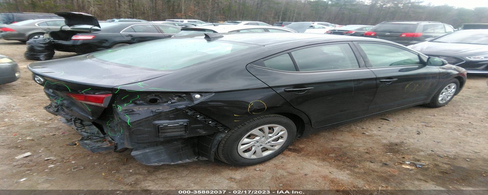 5NPD74LF6JH388005 2018 HYUNDAI ELANTRA photo no. 4