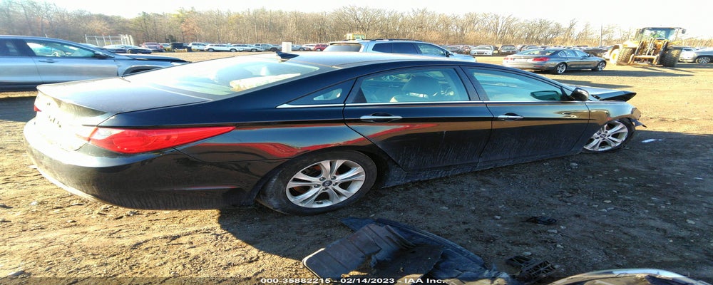 5NPEC4ACXCH412480 2012 HYUNDAI SONATA photo no. 4