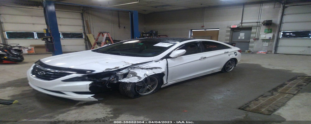 5NPEC4AC9CH347055 2012 HYUNDAI SONATA photo no. 2