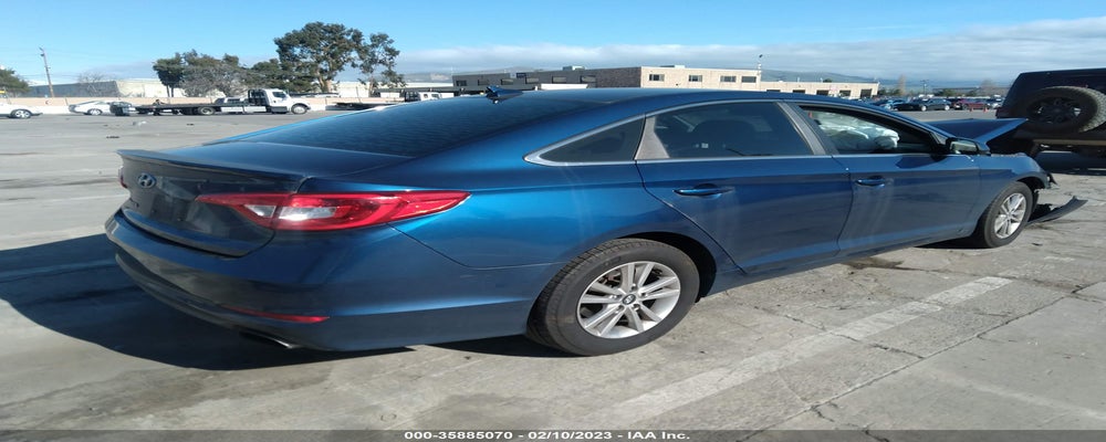 5NPE24AF1FH015628 2015 HYUNDAI SONATA photo no. 4