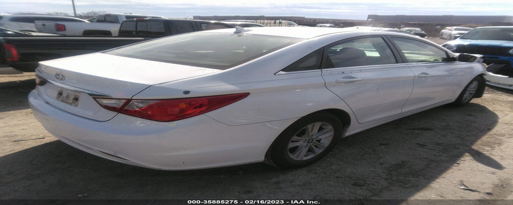 5NPEB4AC4BH034349 2011 HYUNDAI SONATA photo no. 4