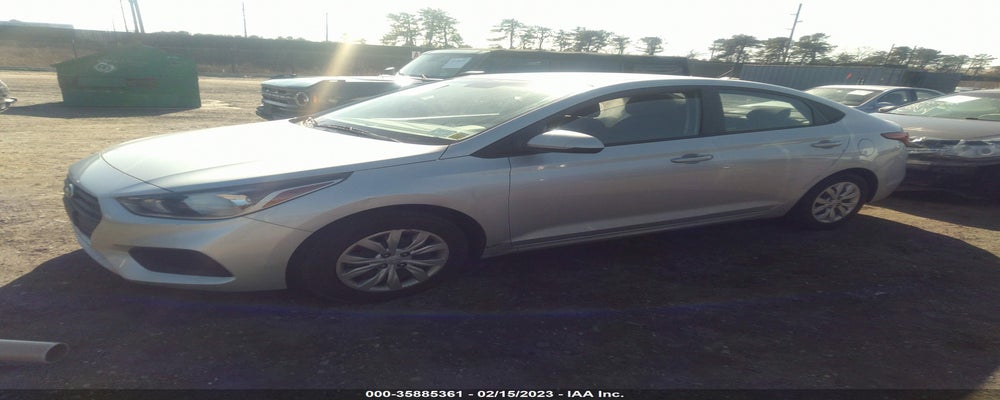 3KPC24A38JE032436 2018 HYUNDAI ACCENT photo no. 2