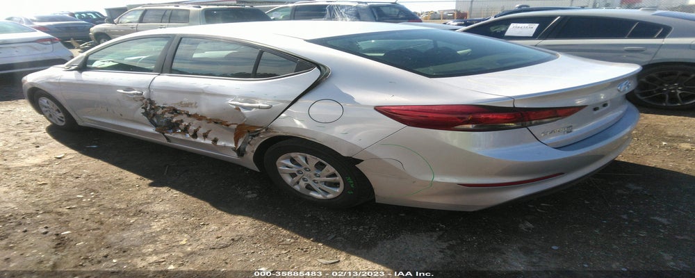 5NPD74LF1JH277927 2018 HYUNDAI ELANTRA photo no. 3