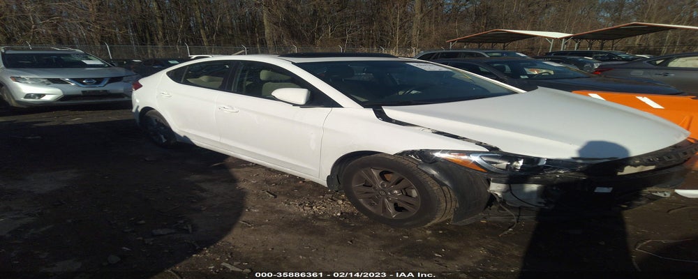 5NPD84LF2HH180100 2017 HYUNDAI ELANTRA photo no. 24