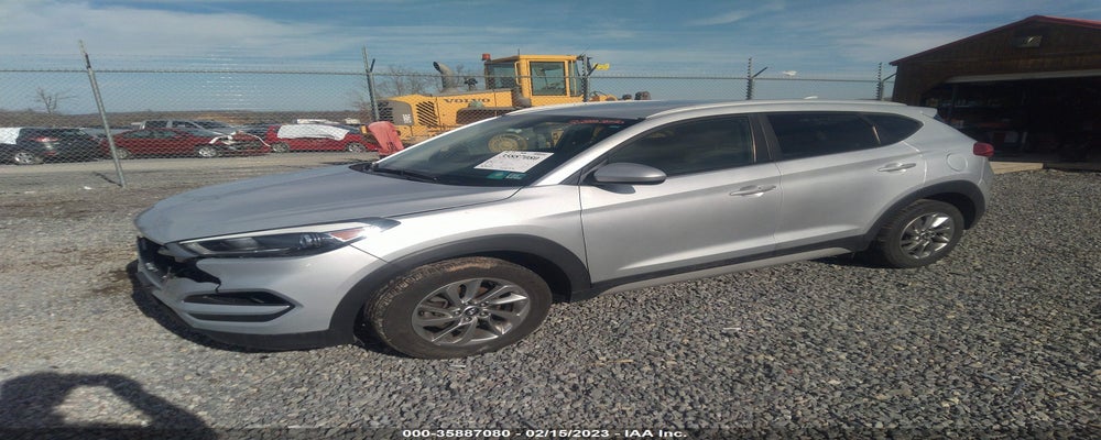 KM8J3CA44JU676777 2018 HYUNDAI TUCSON photo no. 2