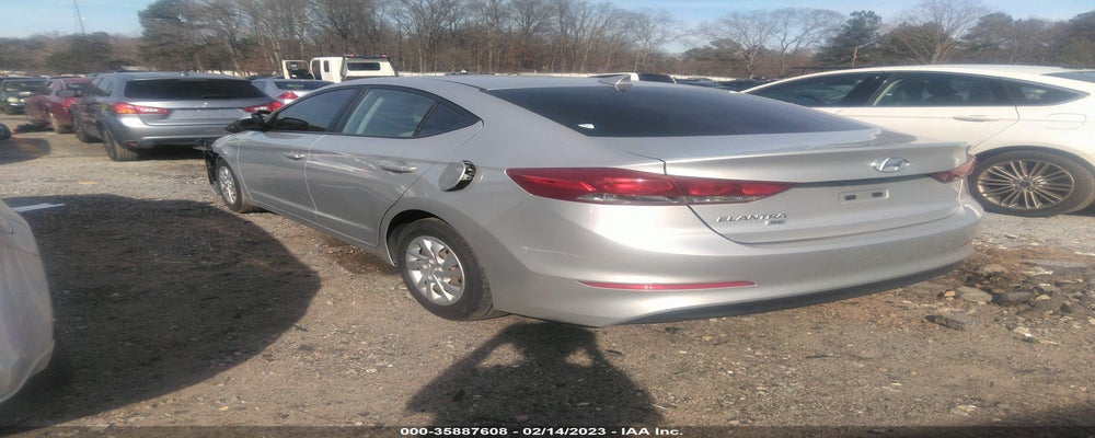 5NPD74LF4JH391209 2018 HYUNDAI ELANTRA photo no. 3