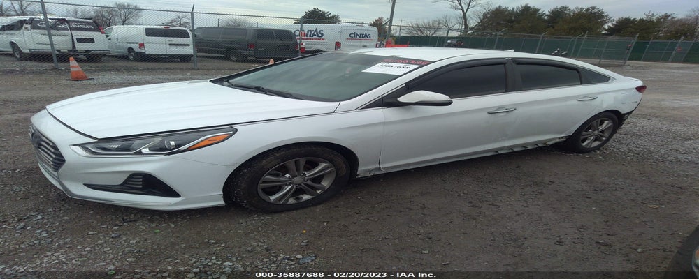 5NPE34AF0JH631410 2018 HYUNDAI SONATA photo no. 2