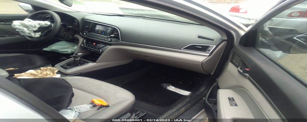 KMHD84LF8HU214204 2017 HYUNDAI ELANTRA photo no. 5