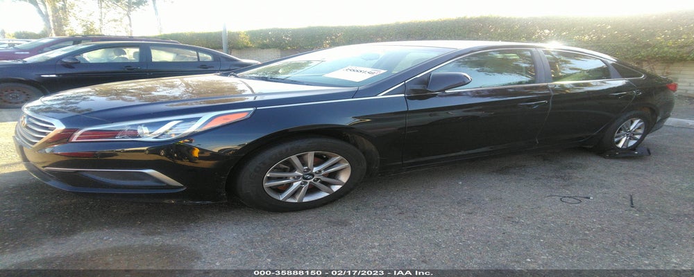 5NPE24AF0GH260955 2016 HYUNDAI SONATA photo no. 2