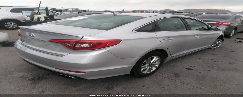 5NPE24AF9GH300983 2016 HYUNDAI SONATA photo no. 4