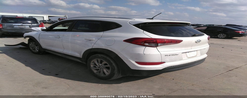 KM8J33A43HU273206 2017 HYUNDAI TUCSON photo no. 3