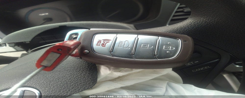 KMHE24L10GA015545 2016 HYUNDAI SONATA HYBRID photo no. 11