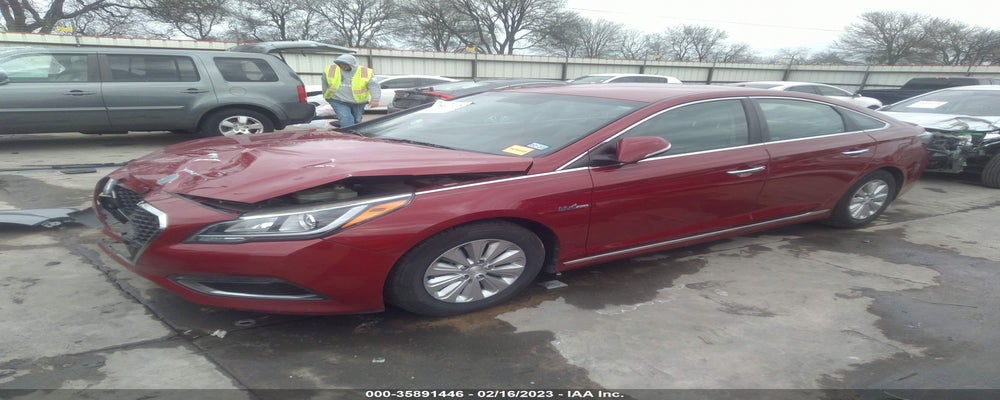 KMHE24L10GA015545 2016 HYUNDAI SONATA HYBRID photo no. 2