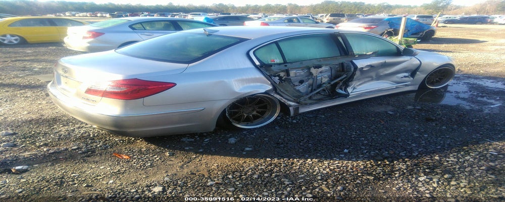 KMHGC4DD5DU245591 2013 HYUNDAI GENESIS photo no. 4