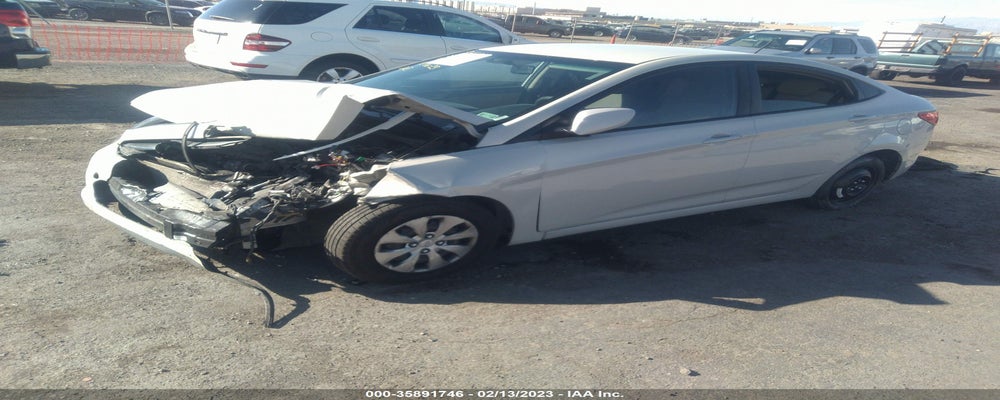 KMHCT4AE2GU007634 2016 HYUNDAI ACCENT photo no. 2
