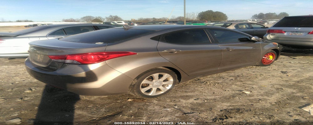 5NPDH4AE1DH332467 2013 HYUNDAI ELANTRA photo no. 4