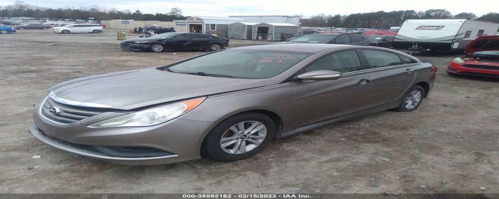 5NPEB4AC8EH946292 2014 HYUNDAI SONATA photo no. 2