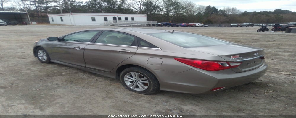 5NPEB4AC8EH946292 2014 HYUNDAI SONATA photo no. 3