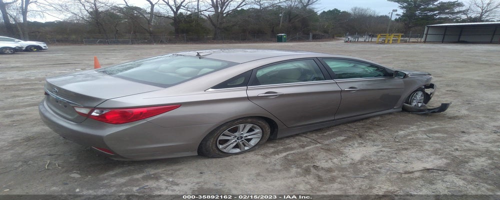 5NPEB4AC8EH946292 2014 HYUNDAI SONATA photo no. 4