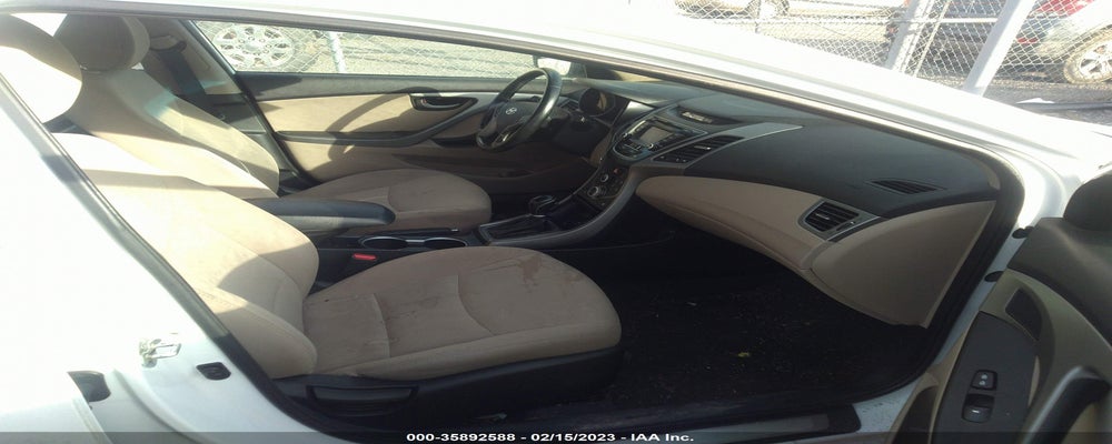 5NPDH4AE1GH756462 2016 HYUNDAI ELANTRA photo no. 5