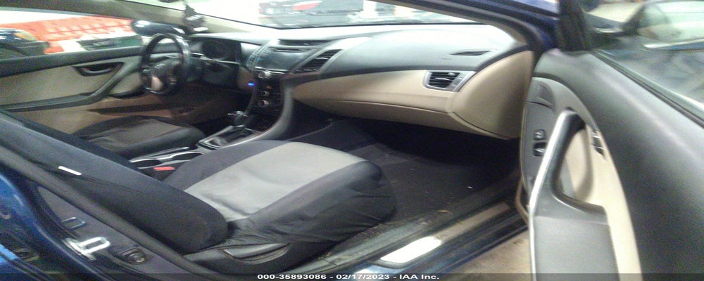 KMHDH4AH3GU521394 2016 HYUNDAI ELANTRA photo no. 5