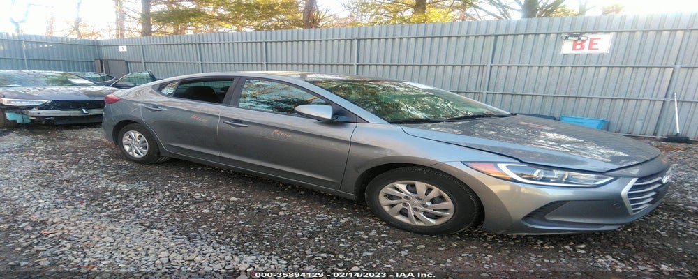 KMHD74LF3JU581729 2018 HYUNDAI ELANTRA photo no. 1