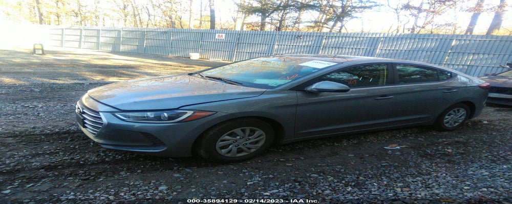 KMHD74LF3JU581729 2018 HYUNDAI ELANTRA photo no. 2