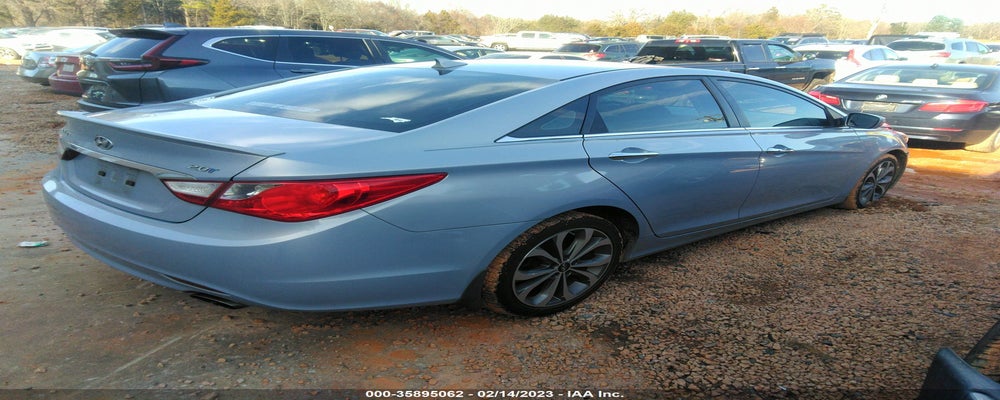 5NPEC4AB5DH643375 2013 HYUNDAI SONATA photo no. 4