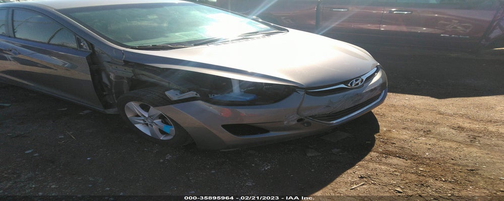 5NPDH4AE6DH192948 2013 HYUNDAI ELANTRA photo no. 6
