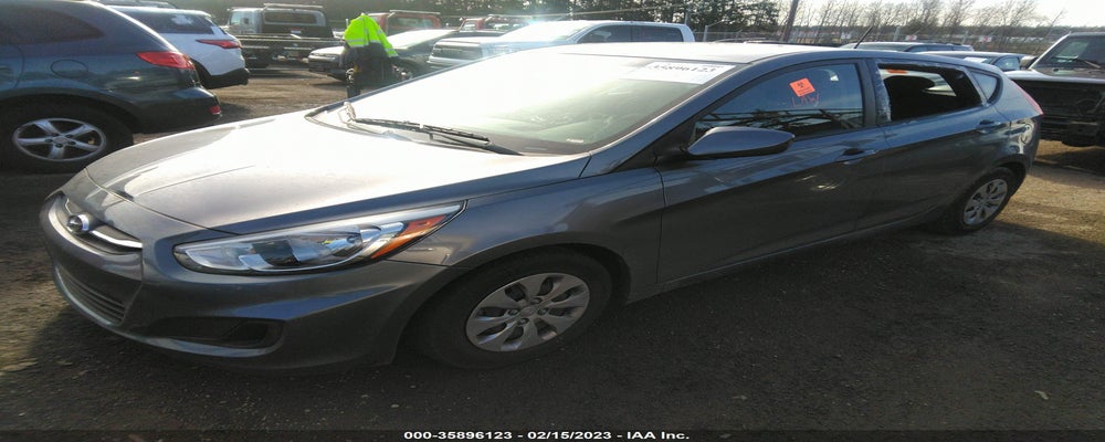KMHCT5AE3HU346555 2017 HYUNDAI ACCENT photo no. 2