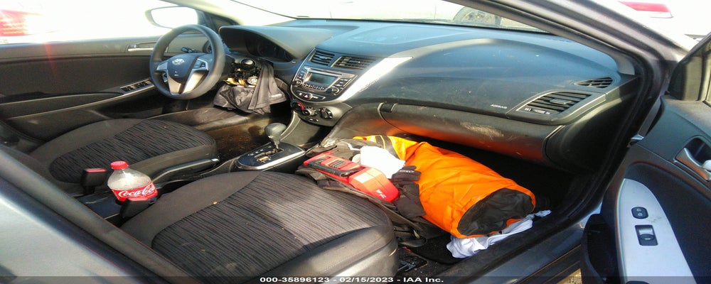 KMHCT5AE3HU346555 2017 HYUNDAI ACCENT photo no. 5