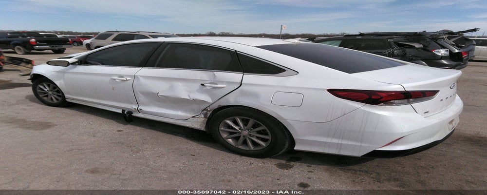 5NPE24AFXKH748674 2019 HYUNDAI SONATA photo no. 3