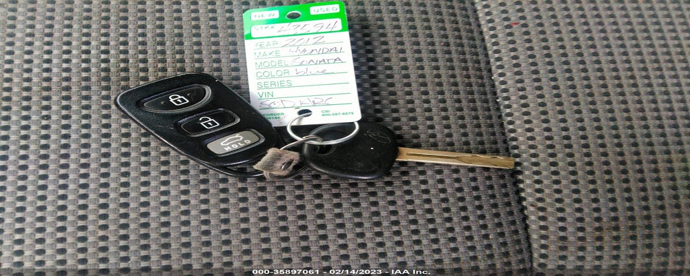 5NPEB4AC9CH465061 2012 HYUNDAI SONATA photo no. 11