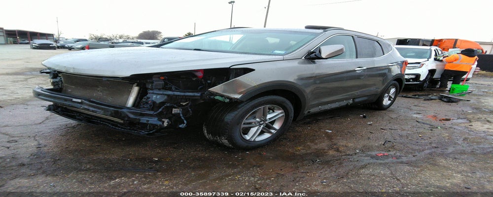 5XYZUDLB0HG418029 2017 HYUNDAI SANTA FE SPORT photo no. 2