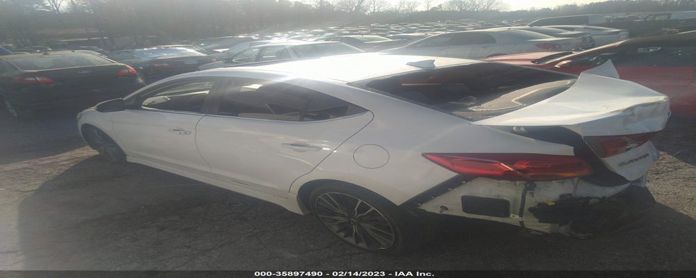 KMHD04LB6JU588305 2018 HYUNDAI ELANTRA photo no. 3