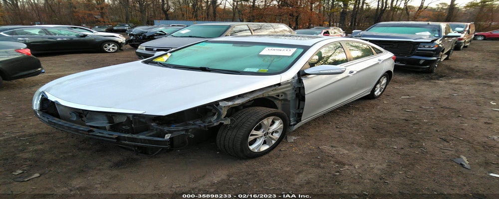 5NPEC4ABXBH304284 2011 HYUNDAI SONATA photo no. 2
