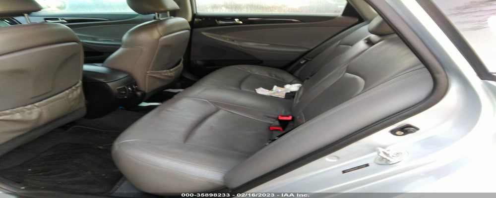 5NPEC4ABXBH304284 2011 HYUNDAI SONATA photo no. 8