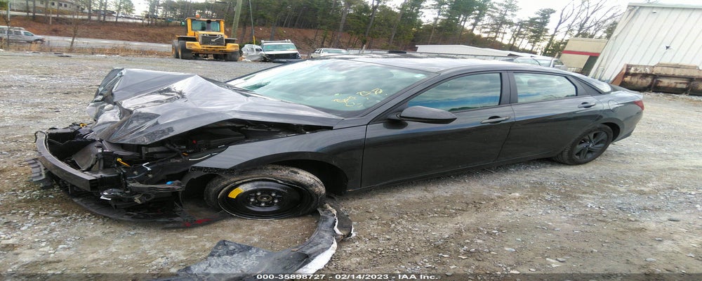 5NPLM4AG0NH078261 2022 HYUNDAI ELANTRA photo no. 2